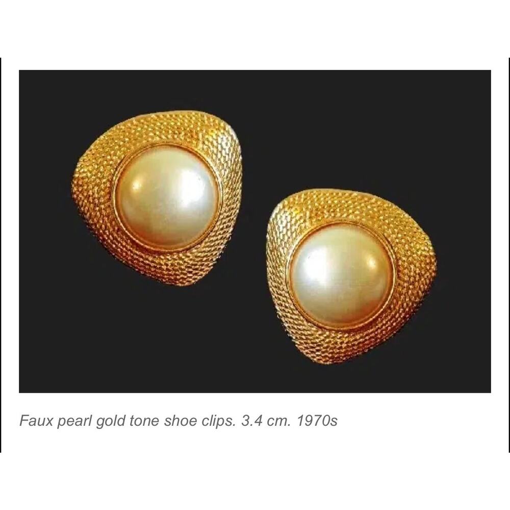 France Bluette 1970s gold tone, faux pearl shoe clips
